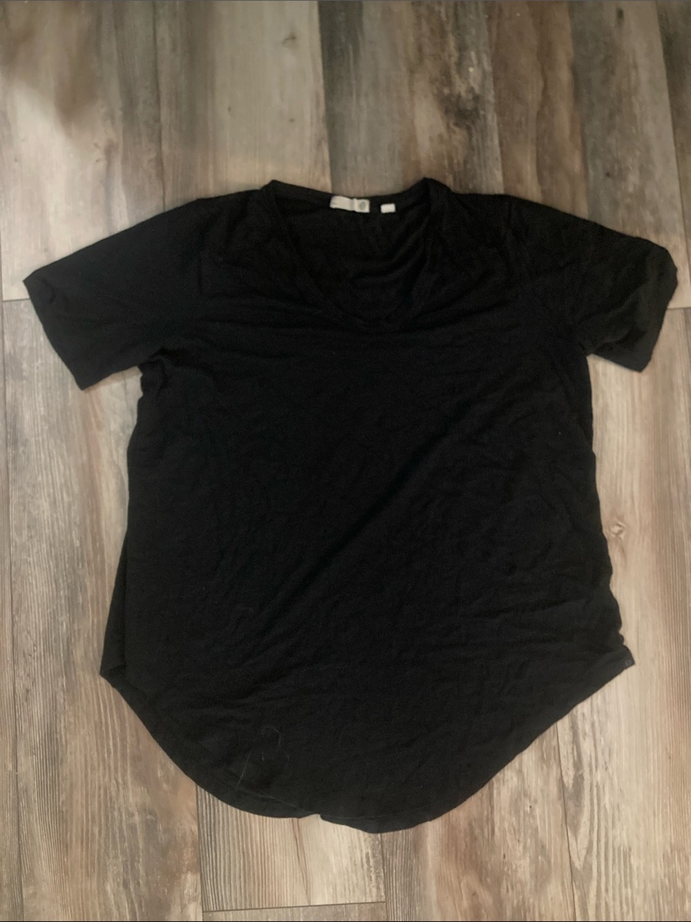 TASC Women’s Black Roundneck Shortsleeve Shirt Size L